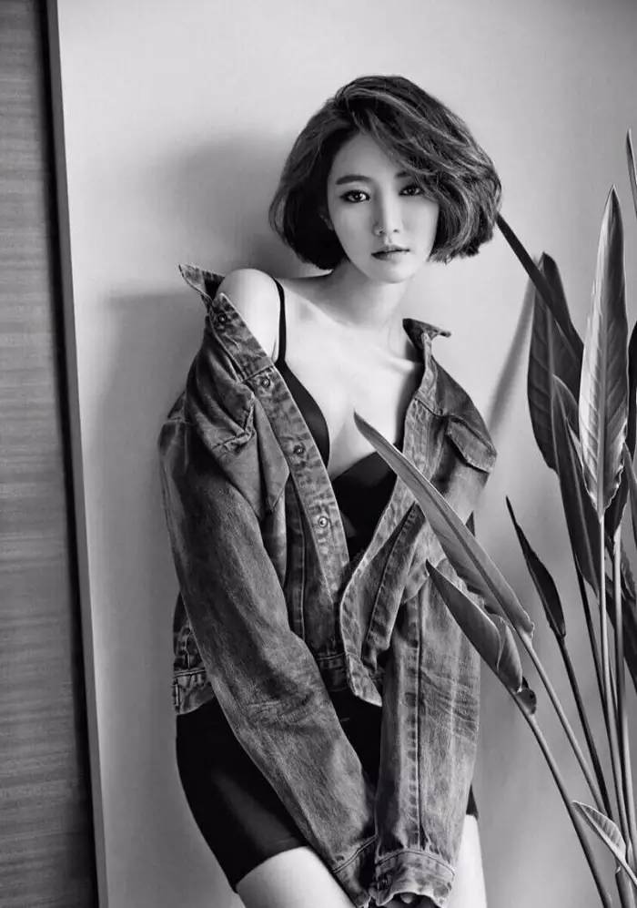 宋佳和杨幂穿衣搭配,杨幂宋佳靠一个发型变少女