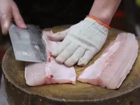 这应该是常州最孤独的一家酸菜鱼店了，因为好吃所以独孤求败！