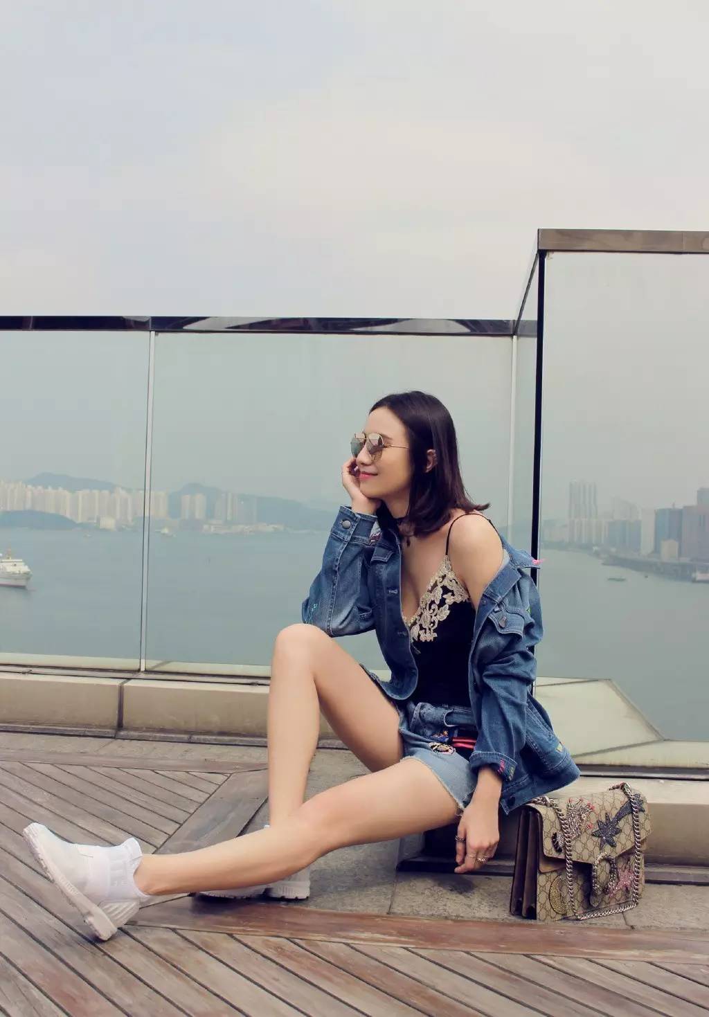 宋佳和杨幂穿衣搭配,杨幂宋佳靠一个发型变少女