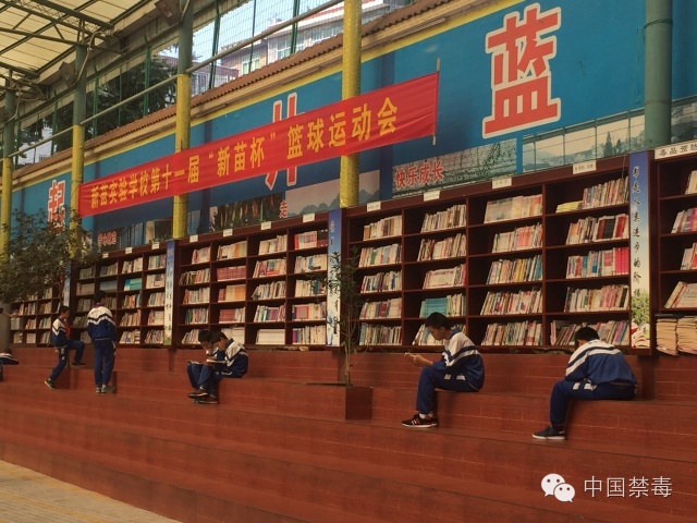 瀵掗棬鐣欏畧鍎跨鍦嗘ⅵ鍖楀ぇ,瀵掗棬鐣欏畧鍎跨琛ㄧ幇