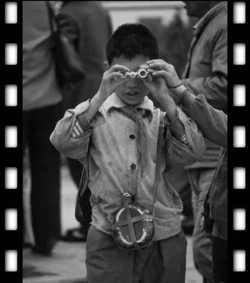 90后小时候爆款衣服,00后童年记忆中最深的衣服