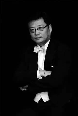 指挥家艾森巴赫,艾森巴赫克里斯托夫