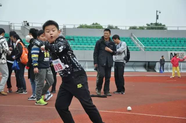 上演不一样的速度与激情,上演了现实版的速度与激情