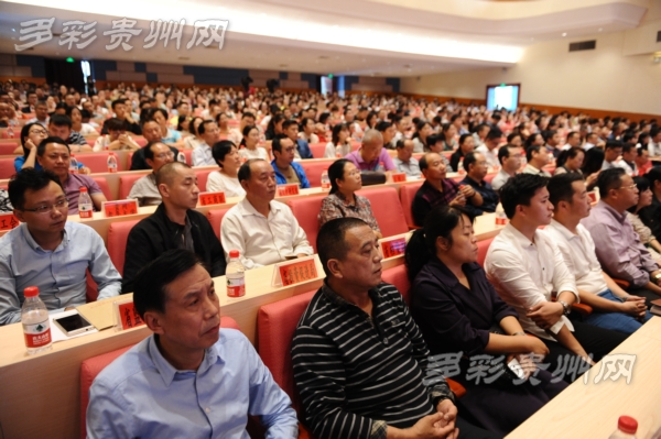 swift鍔卞織婕旇瑙嗛,swift鍔卞織婕旇