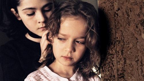 恐怖剧情片--孤儿怨，治好你的萝莉控！