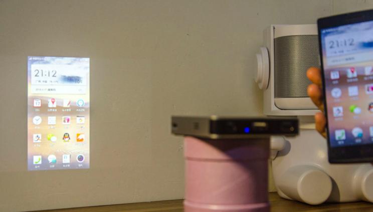 PaPa手机投影──电影的另一种打开方式