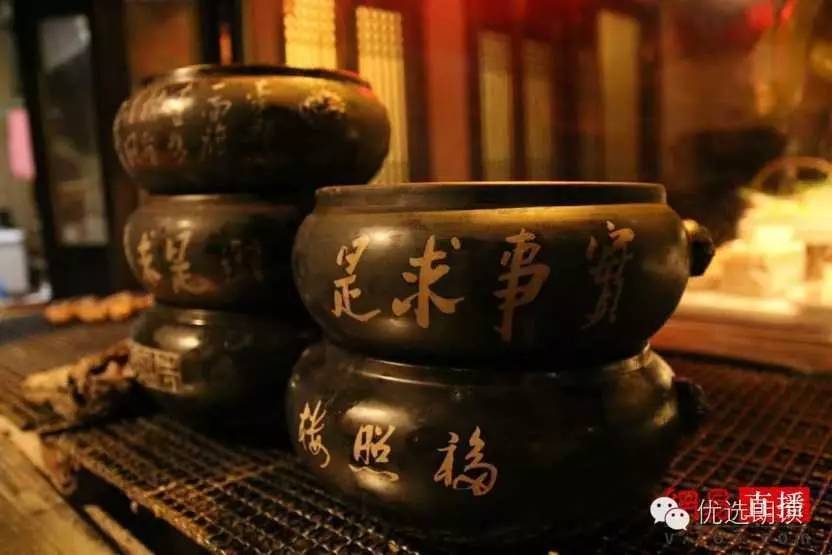 舌尖上的云南第二期：毛主席都夸赞的汽锅鸡是这样做出来的