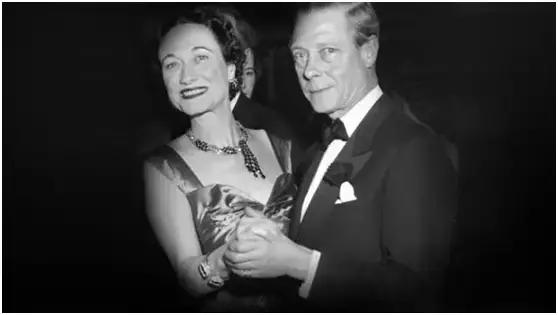 温莎公爵为什么不当国王,温莎公爵长什么样