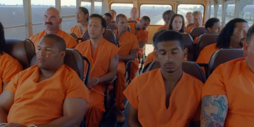 黑人想“捡肥皂”却被男主暴揍！这部美国监狱喜剧，搞笑100分！