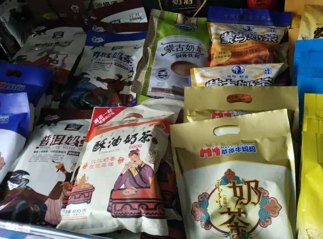 自驾川西带金毛,长途自驾带金毛