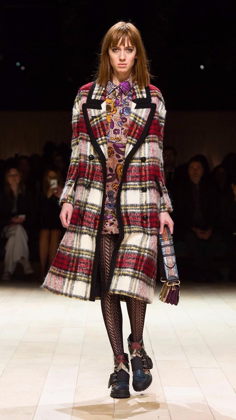 burberry巴宝莉大衣必买经典款,burberry巴宝莉羊绒大衣