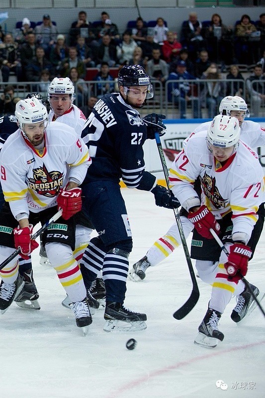 万圣节海军上将送大礼昆仑鸿星取三分进前七｜KRS战报