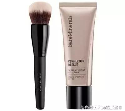 怎么用粉底很服帖,秋冬季最好用的粉底