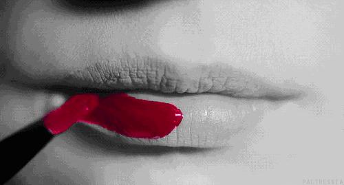 一支YSL就打发了女票,那一双NIKEMag呢?