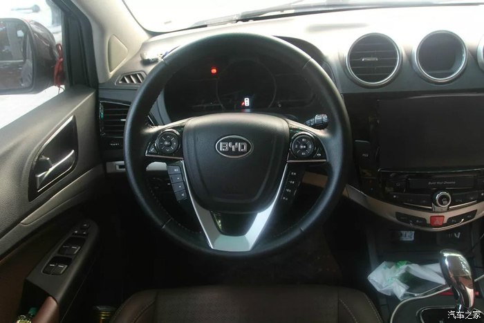 比亚迪S7驾驶感受,比亚迪s6十年车主感受