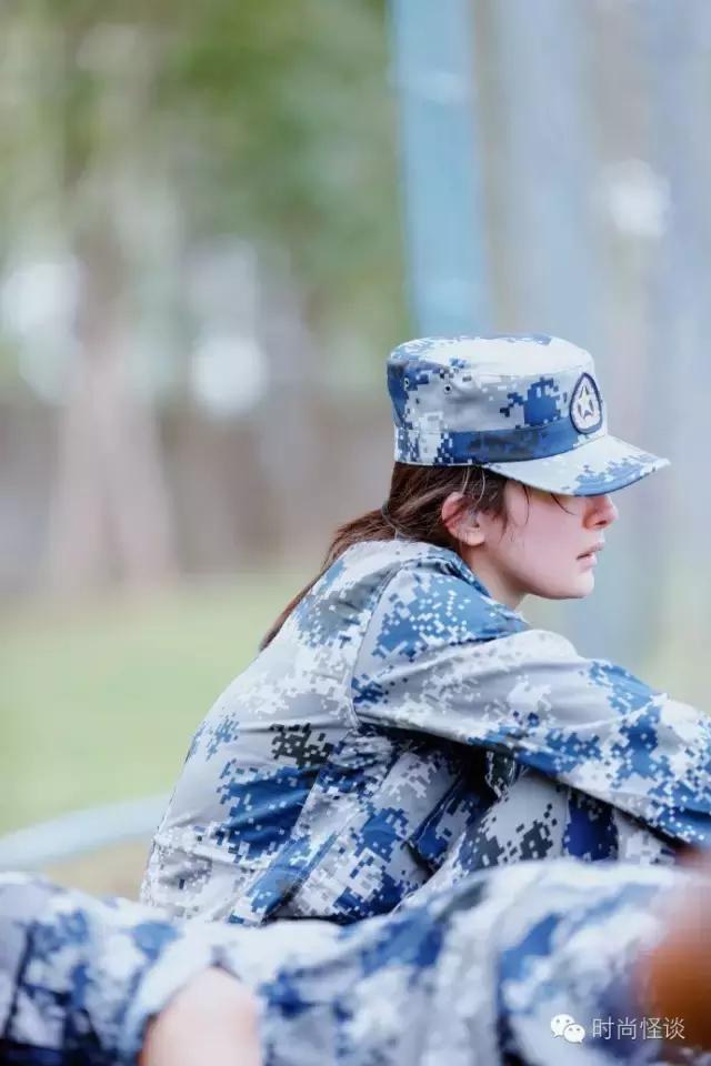 沈梦辰粉底液色号,沈梦辰推荐眼影色号