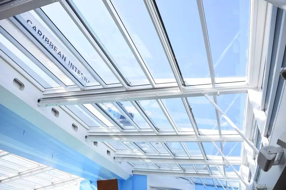 皇家加勒比海洋量子号,亚洲最大邮轮海洋量子号视频