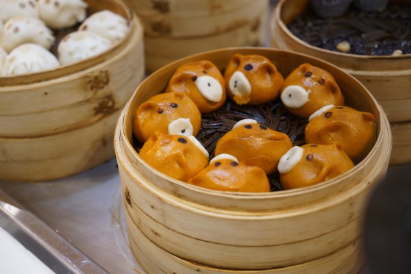 武汉依然繁华,武汉三个烟火气和浪漫的城市