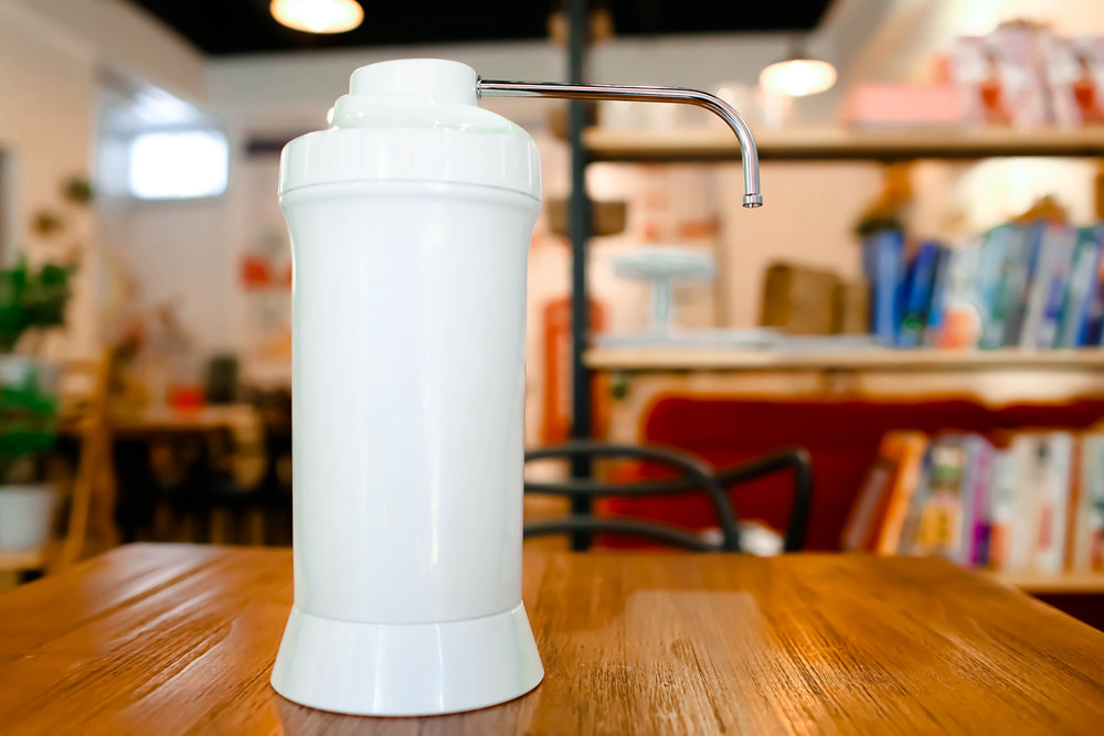 无电反渗透净水机测评,弱碱性净水机和普通净水机