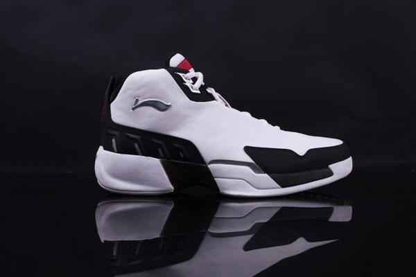 这两年李宁签约的nba球员,李宁签了哪些nba球员