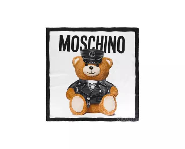 Word妈！Moschino这只蠢萌的小熊为什么这么火？