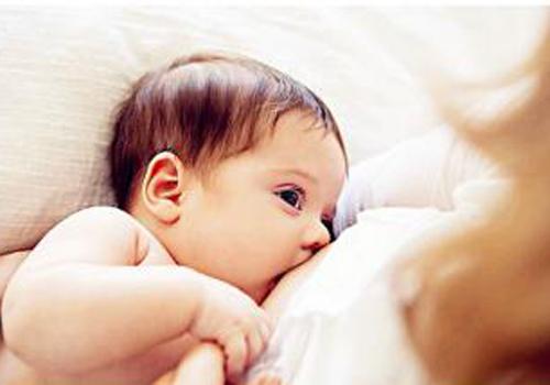 奶水不足怎么补救最快,奶水不够孩子又不愿吃奶粉怎么办