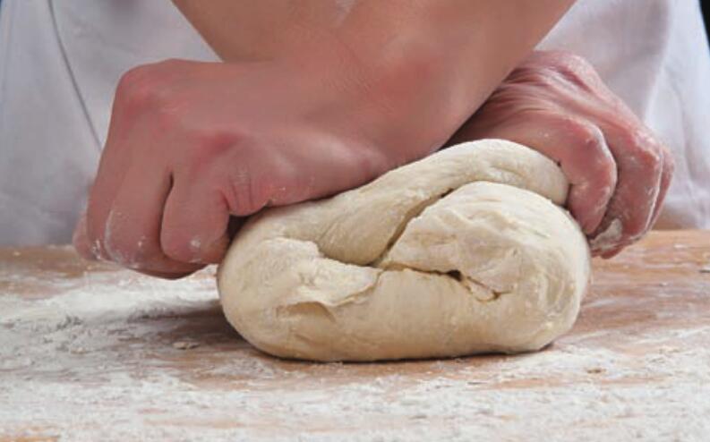 老面包子加碱计算公式,老面包子加碱后要醒吗