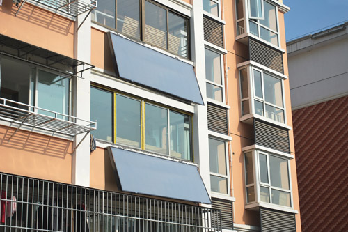 阳台壁挂式太阳能优点,壁挂太阳能热水器和太阳能热水器