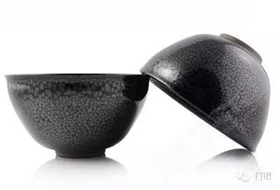 现代仿品宋代建盏的辩识技巧
