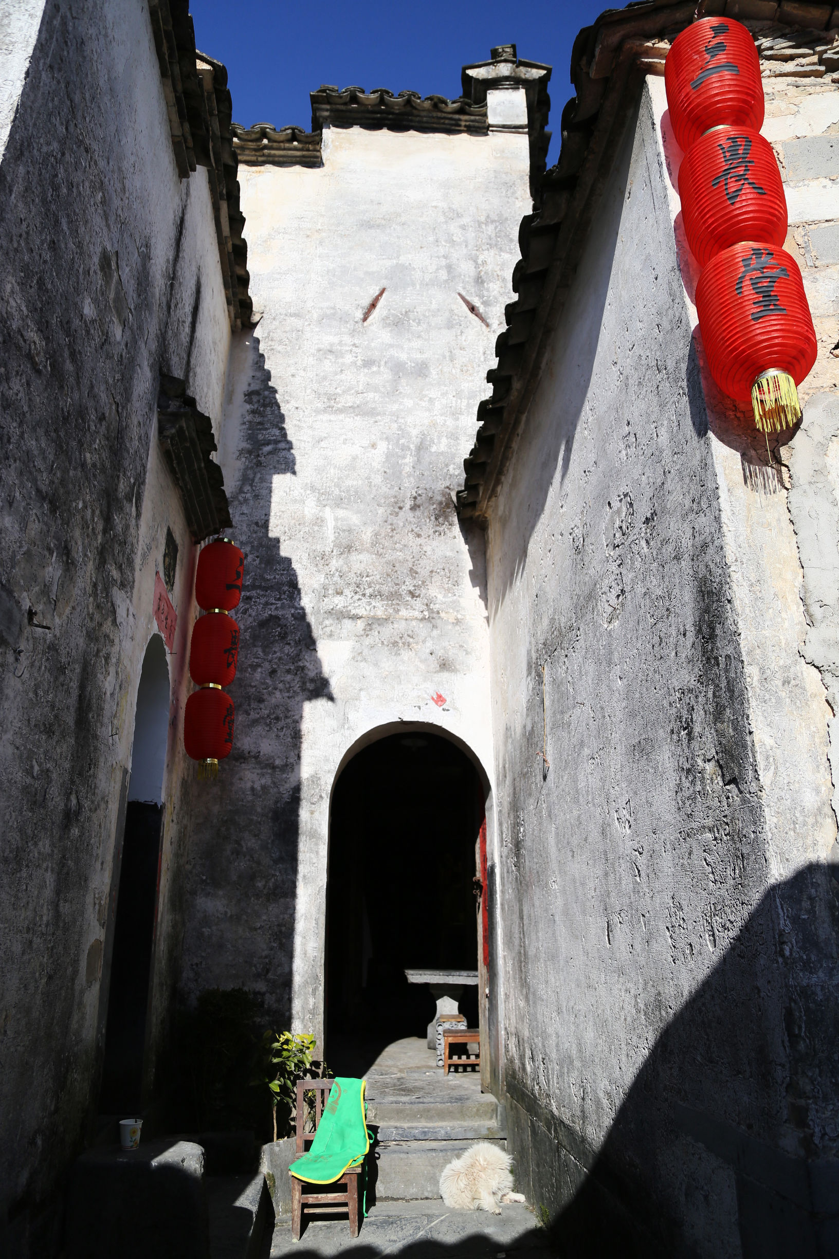 安徽风情小镇的徽州西递,梦回徽州下一句