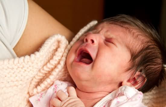 宝宝对母乳过敏的表现,如果宝宝对母乳蛋白质过敏怎么办