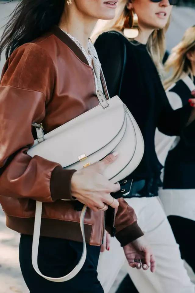 十大必买经典款包包,2016最火的包包