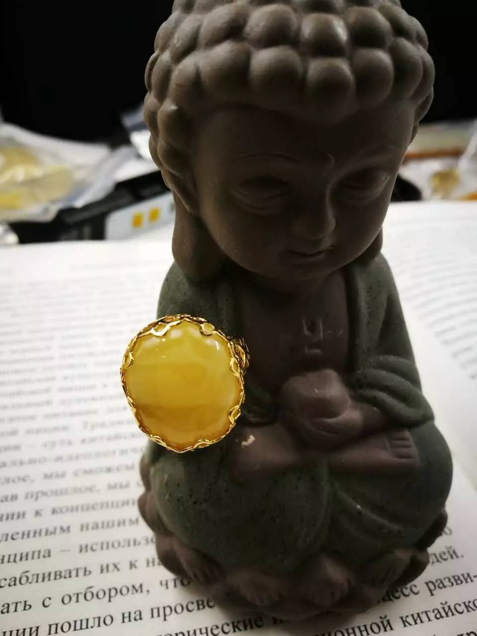 琥珀与蜜蜡有何不同,琥珀蜜蜡怎么分等级