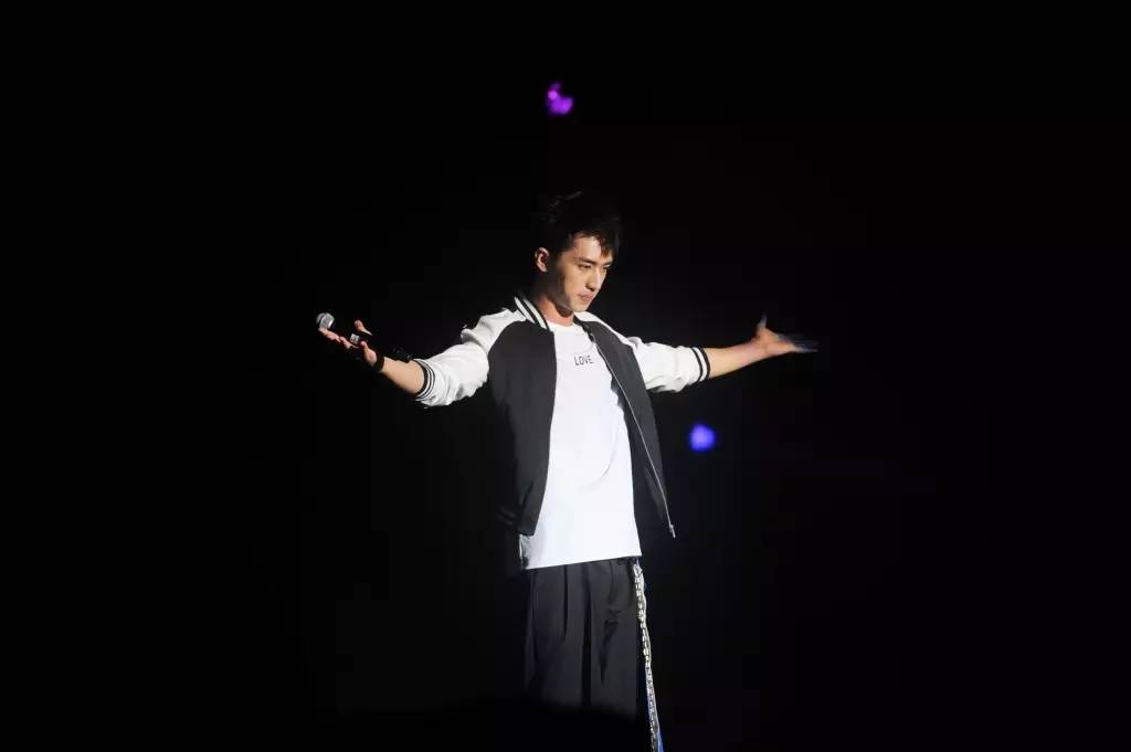 太平鸟202春夏时装,2023太平鸟时装