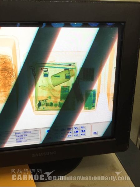 三亚机场安检查获电击防盗包,厦门机场查获电击器