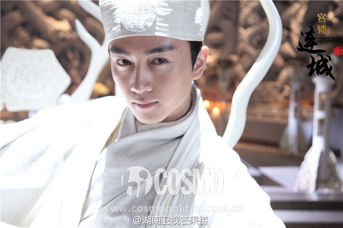 彭于晏下巴怎么这么长,彭于晏下巴有整吗