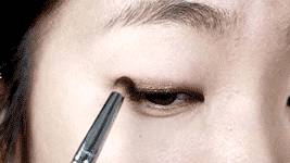 单眼皮怎么让眼妆看起来干净好看,单眼皮适合什么样的眼妆