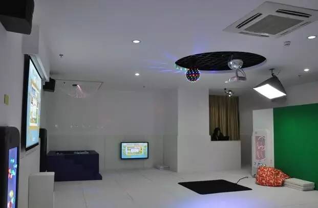 环境一流的康复医院,医院先进医疗设备