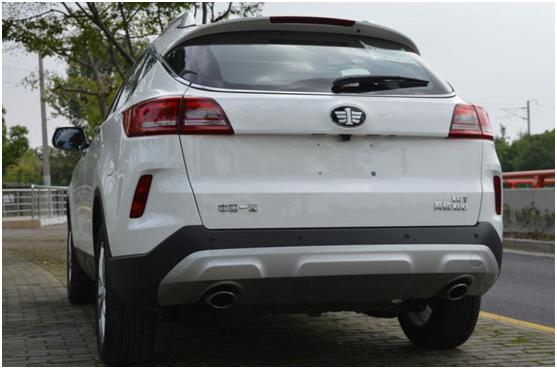 奔腾x801.8t和2.0哪个好,奔腾x80试驾2.0油耗咋样