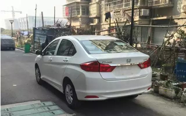 拿下15年8月本田锋范,14款和15款锋范