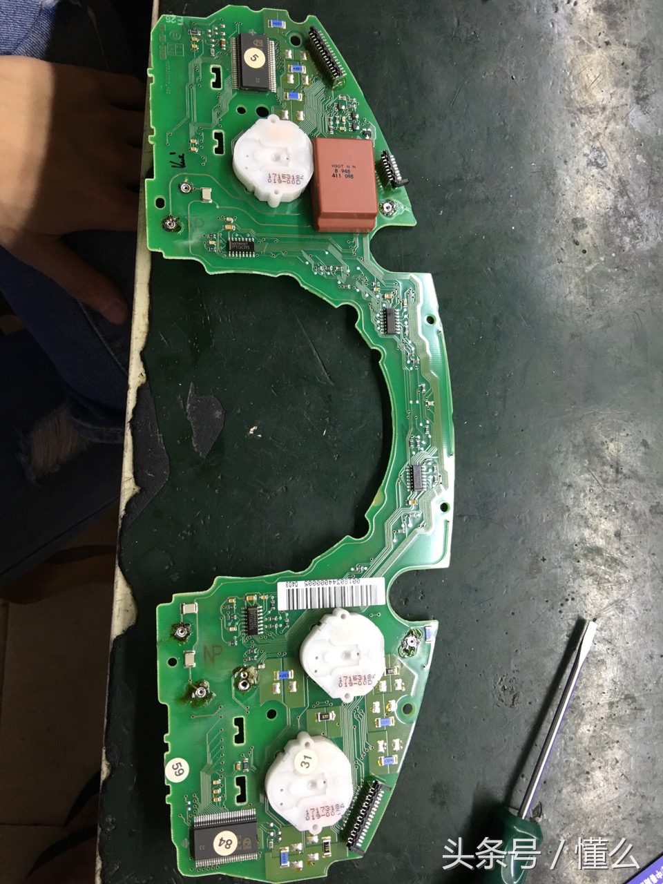 最后一代奔驰s600,奔驰s600十几年的豪车值得买吗