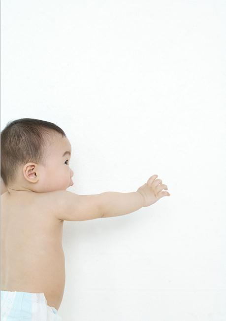 孕妇产后嗓子痒痒老想咳嗽怎么办,产后为什么晚上嗓子痒痒咳嗽