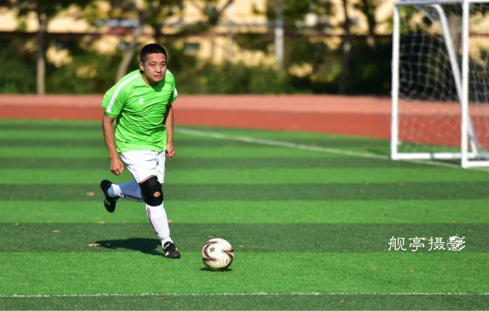 业余足球比赛,业余足球队怎么参加职业比赛