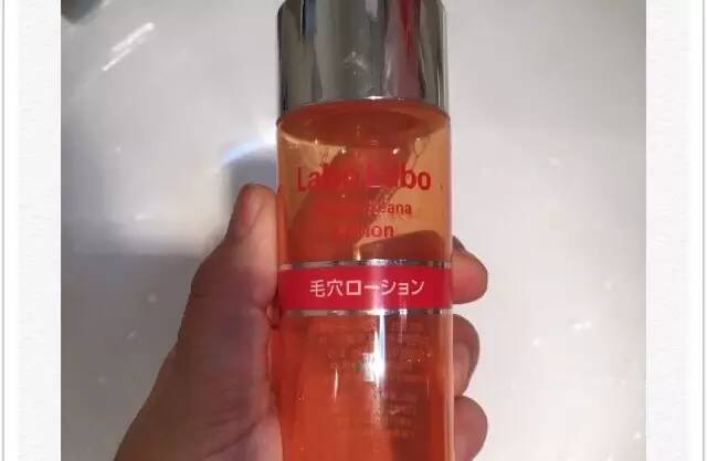 学生党痘痘黑头怎么解决,黑头贴祛痘