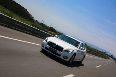 日付80元起？英菲尼迪教你如何用零花钱买一辆豪华汽车！