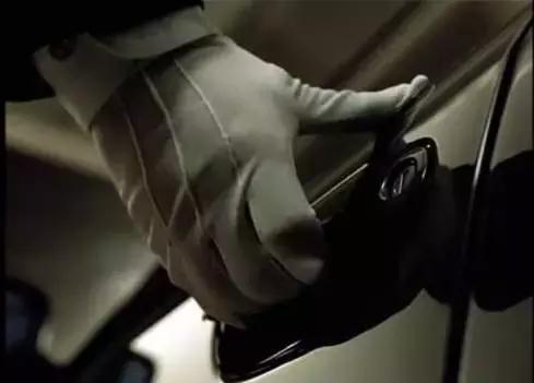 汽车遥控钥匙没电原因及解决办法,请问汽车遥控钥匙没电怎么办