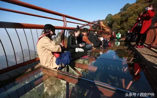 张家界可以不走悬空玻璃栈道吗,张家界玻璃栈道三日游