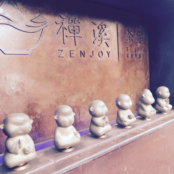 开扒化妆品老板那些副业：敢敢的土猪是什么鬼