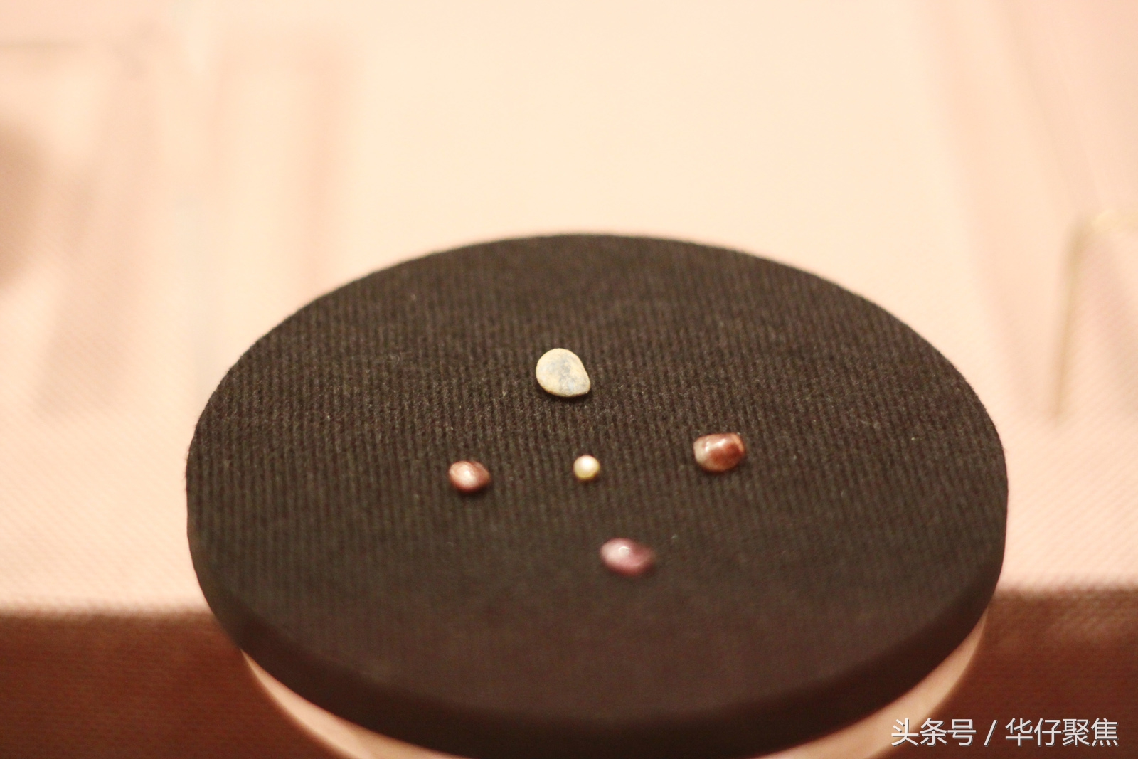 考古发现古墓舍利子,探寻3000座古墓解密摸金校尉