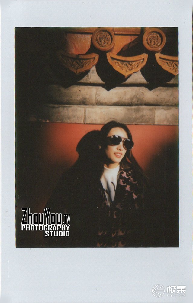 创意拍立得高级滤镜玩法,一键剪同款拍立得创意无极限